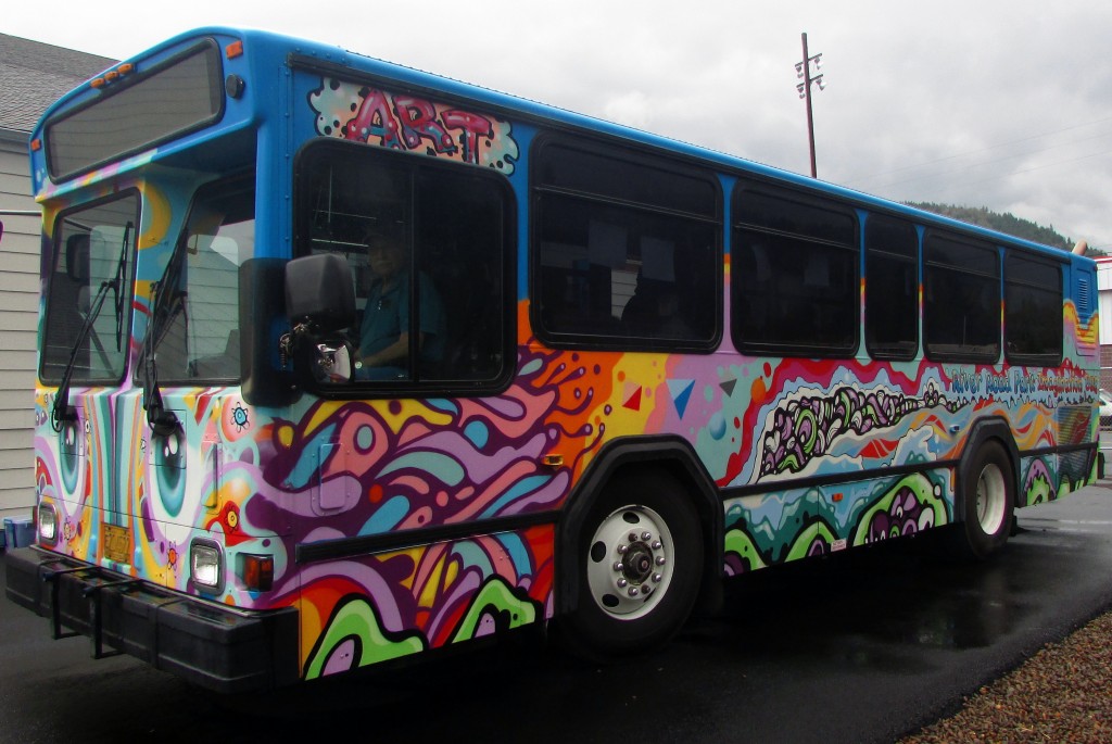 Artie the Art Bus